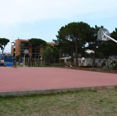 Camping Neptuno Hotel Pals Exterior photo